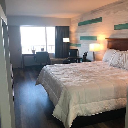 Gazebo Inn Oceanfront Миртл-Бич Экстерьер фото