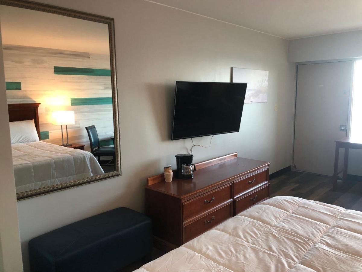Gazebo Inn Oceanfront Миртл-Бич Экстерьер фото